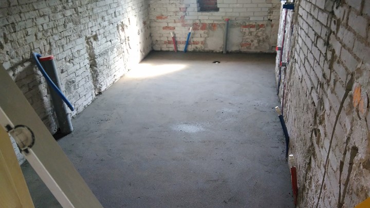 DrDirkBakkerlaanBloemendaal beton vloer 1